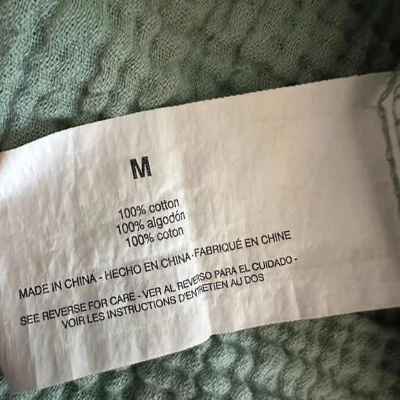 Women’s Anne Klein Light Green Button-Down Shirt M 100% Cotton Crinkle Fabric - Picture 4 of 6